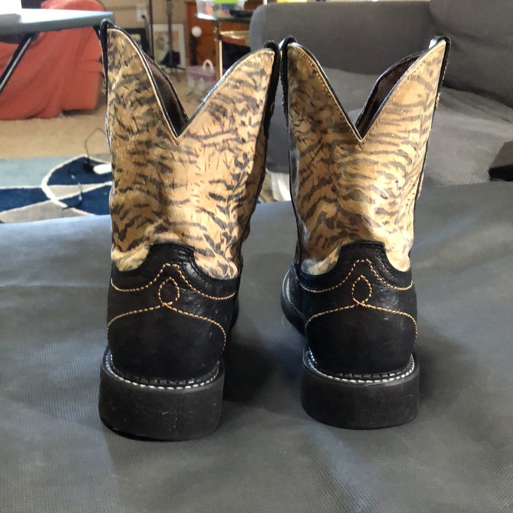 Justin Gypsy Boots - Picture 4 of 10